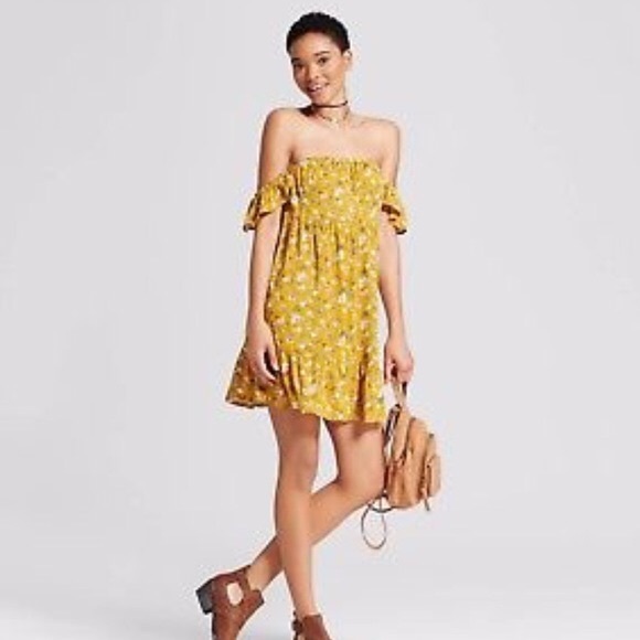 Floral dress! - Picture 2 of 6